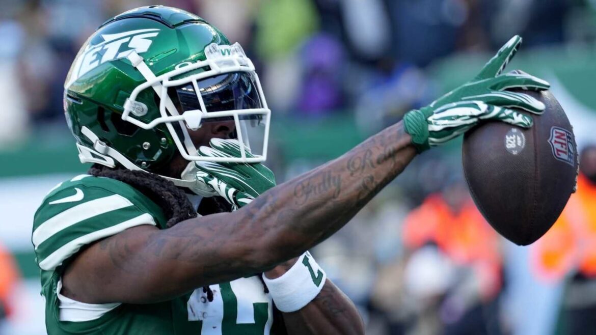 Top 3 Landing Spots for Davante Adams After Jets Release
